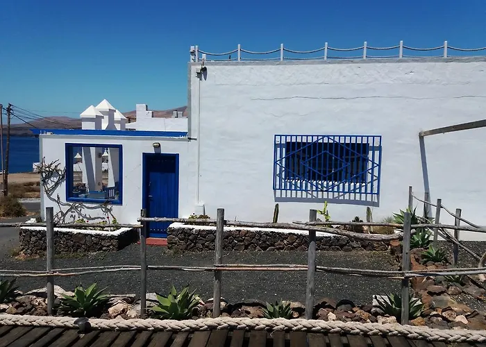 Ventanas De Lanzarote プラヤ・ケマダ