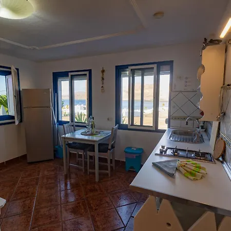 Ventanas De Lanzarote * 플라야 케마다